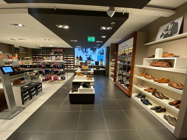 Rezensionen über Ochsner Shoes in St. Gallen - Schuhgeschäft