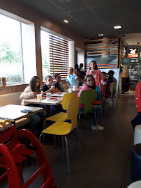 Atmosphère du Restauration rapide McDonald's à Castelnaudary - n°16