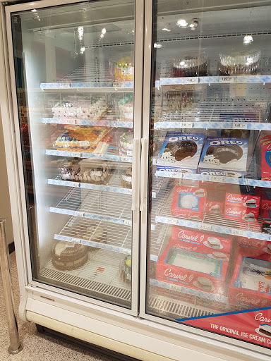 Supermarket «Publix Super Market on Treasure Island», reviews and photos, 111 104th Ave, Treasure Island, FL 33706, USA