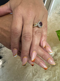 Las Paulashian’s Beauty Salón - Photo 4 - Car repair in Allentown, PA, Allentown