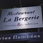 Photo n° 3 tarte flambée - Restaurant La Bergerie à Bischoffsheim