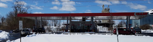 Gas Station «GIANT To Go», reviews and photos, 300 Centerville Rd, Lancaster, PA 17601, USA
