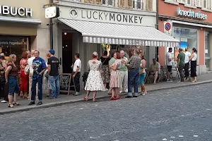 Luckymonkey SHOP CAFE BAR image