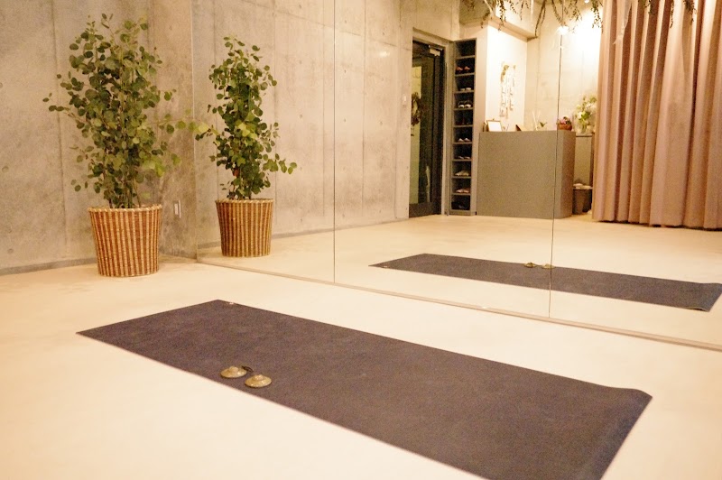 yoga studio SOWAKA