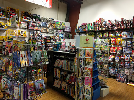 Comic Book Store «Emerald City Comics Games Toys», reviews and photos, 4902 113th Ave N, Clearwater, FL 33760, USA