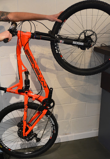 Bicycle Store «Breakaway Bikes», reviews and photos, 4235 Montgomery Dr, Santa Rosa, CA 95405, USA