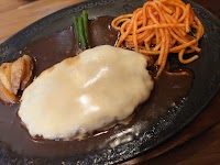 ハンバーグ支倉 泉崎店