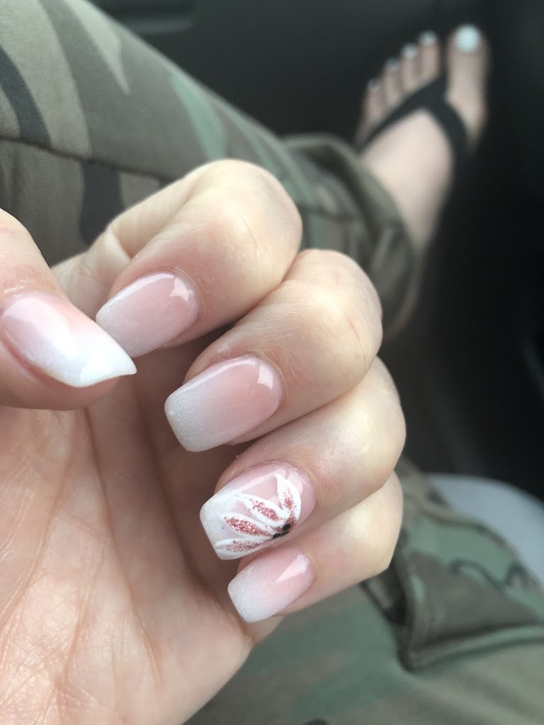 Tips & Toe Nails Benton, AR 72015 Services and Reviews