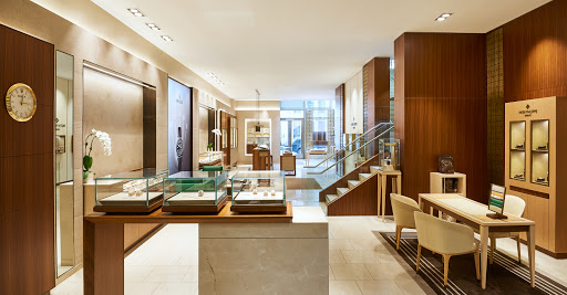 Watch Store «Patek Philippe & Rolex Boutiques by Razny Jewelers», reviews and photos, 109 E Oak St, Chicago, IL 60611, USA