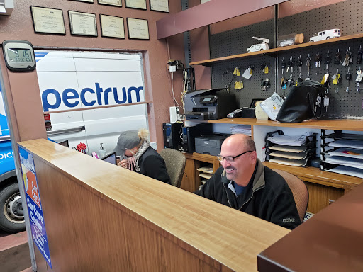 Auto Repair Shop «Parma Car Care Specialists», reviews and photos, 5481 State Rd, Parma, OH 44134, USA
