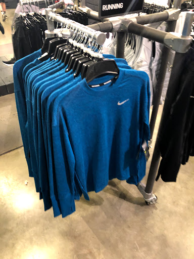 Sporting Goods Store «Nike Factory Store», reviews and photos, 20 Killingworth Tpke #155, Clinton, CT 06413, USA