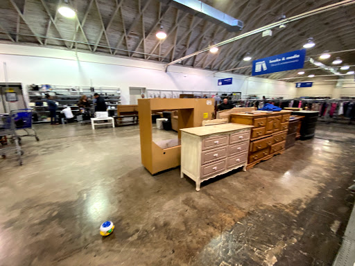 Thrift Store «Goodwill Store and Donation Center», reviews and photos, 3401 Fredericksburg Rd, San Antonio, TX 78201, USA