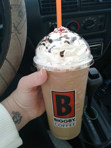 Coffee Shop «BIGGBY COFFEE», reviews and photos, 1485 N Michigan Ave #400, Howell, MI 48843, USA