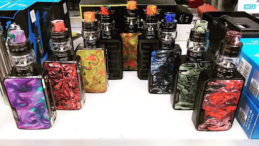 Tobacco Shop «Pine-Apple Xpress Smoke Shop Vape Shop, & Hookahs Sugar Land», reviews and photos, 10701 W Bellfort Ave b182, Houston, TX 77099, USA