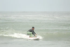 Totora Surf School image