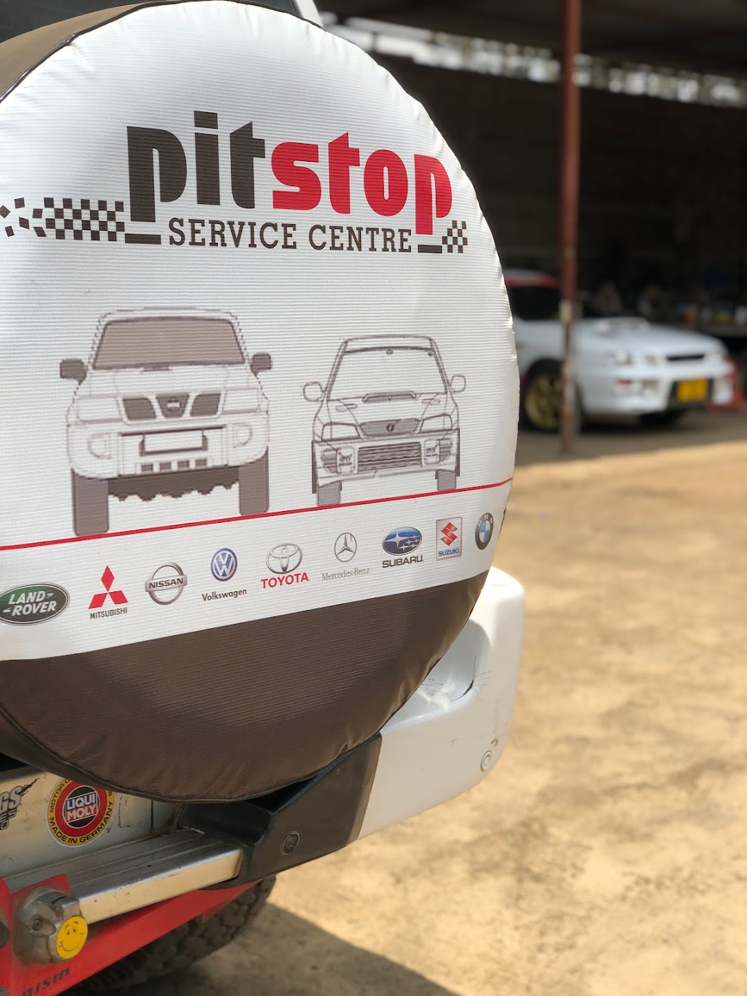 Pitstop service centre