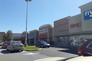 Airport Point Shopping Center image