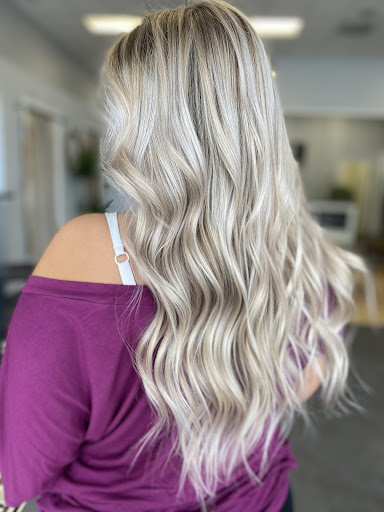 Hair Salon «The Urban Revival Boutique, Style Bar & Salon», reviews and photos, 2903 N Patterson St, Valdosta, GA 31602, USA