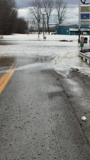 Tobacco Shop «Marina Pointe Tobacco Outlet», reviews and photos, 1827 Waterworks Rd, Evansville, IN 47713, USA