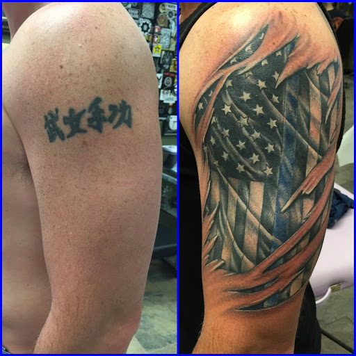 Tattoo Shop «Illinois Tattoo Co», reviews and photos, 109 W Monroe St, Bloomington, IL 61701, USA