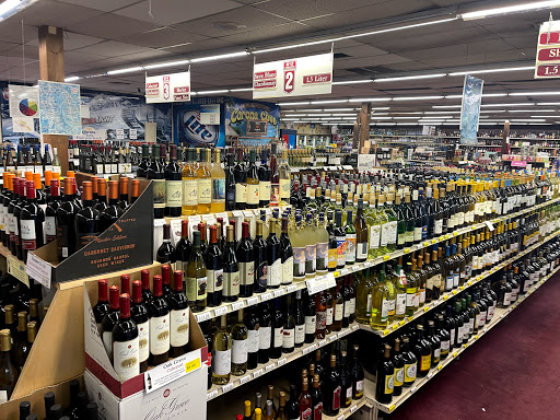 Liquor Store «M&R Liquors», reviews and photos, 920 Queen St, Southington, CT 06489, USA