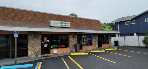 Tobacco Shop «One Love Tobacco & Gifts», reviews and photos, 7116 Gulf Blvd, St Pete Beach, FL 33706, USA