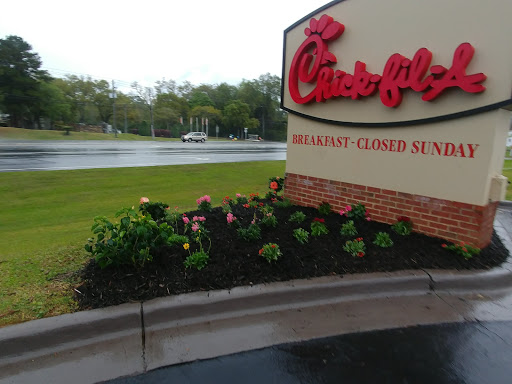 Fast Food Restaurant «Chick-fil-A», reviews and photos, 1757 E 9 Mile Rd, Pensacola, FL 32514, USA