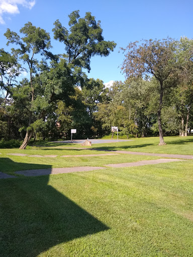 Recreation Center «Minnie B Veal Recreation Center», reviews and photos, 1070 Grove Ave, Edison, NJ 08820, USA