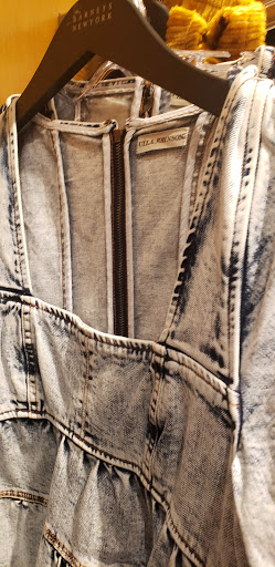 Department Store «Barneys New York, Copley Place», reviews and photos, 100 Huntington Ave, Boston, MA 02116, USA