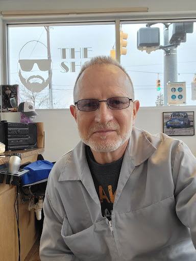 Hair Salon «Whiskers Family Hair Care», reviews and photos, 1002 Leonard St NW, Grand Rapids, MI 49504, USA