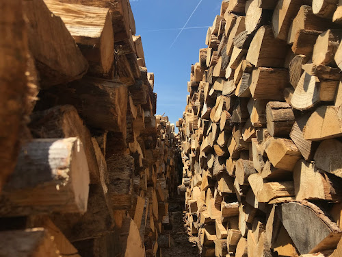 Magasin de bois de chauffage La Bouscatière - Bois de chauffage / Granulés de bois / Pellets Le Castellet