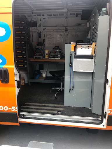 Key Duplication Service «Car Keys Express», reviews and photos, 828 E Market St, Louisville, KY 40206, USA