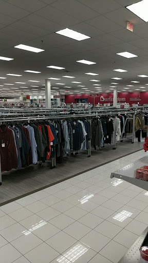Clothing Store «Burlington Coat Factory», reviews and photos, 155 US-130, Cinnaminson, NJ 08077, USA