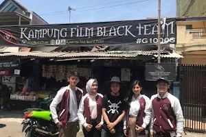 Kampung Film Black Team image