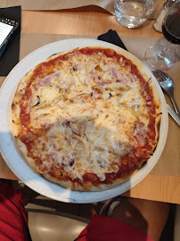 Pizza du Restaurant italien Les Douves à Quimper - n°14