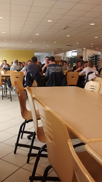 Atmosphère du Restaurant Universitaire Claude Bloch à Caen - n°1