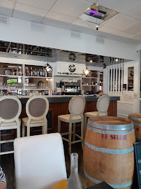 Atmosphère du Restaurant français La Suite du Sellig à Castelsarrasin - n°2