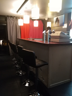 Bar Black and White à Bourg-Saint-Maurice