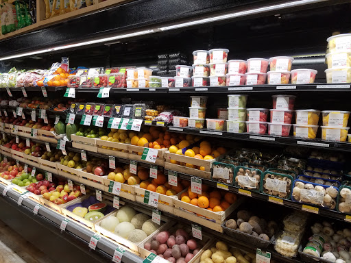 Gourmet Grocery Store «Yes! Organic Market Capitol Hill», reviews and photos, 410 8th St SE, Washington, DC 20003, USA