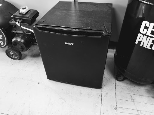 Pawn Shop «The Buy & Sell Shop», reviews and photos, 145 State St, Bangor, ME 04401, USA