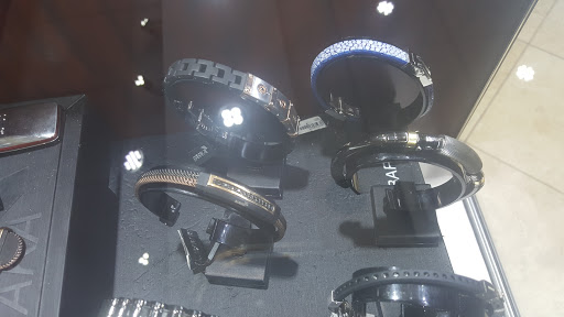 Jewelry Store «Scott Jewelers», reviews and photos, 1220 Kings Hwy, Brooklyn, NY 11229, USA