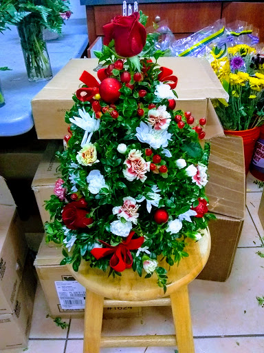 Florist «Omel Flowers», reviews and photos, 5898 W 16th Ave, Hialeah, FL 33012, USA