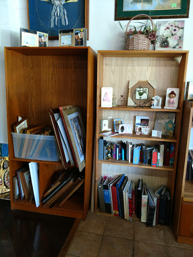 Thrift Store «Freedom Treasures Resale Store», reviews and photos, 7570 Cooley Lake Rd, Waterford Twp, MI 48327, USA