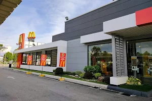 McDonald's Tesco Alma DT image