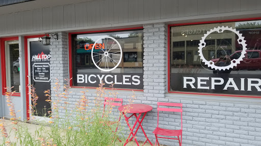 Bicycle Repair Shop «Hilltop Bicycle Center», reviews and photos, 5145 Lake Ridge Pkwy #131, Grand Prairie, TX 75052, USA