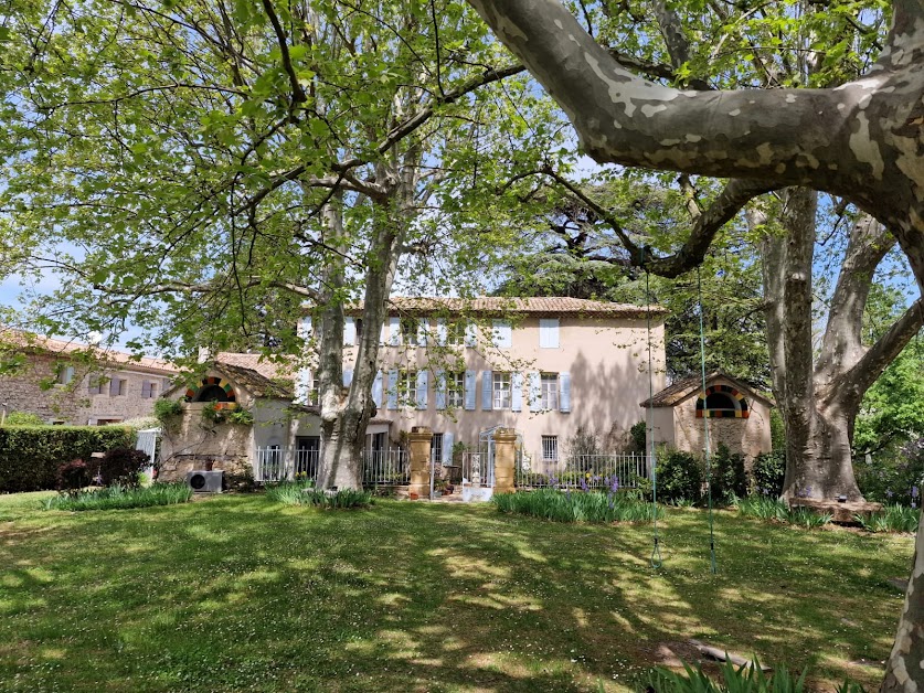 1560 Domaine Des Cinq Jardins à Fuveau (Bouches-du-Rhône 13)