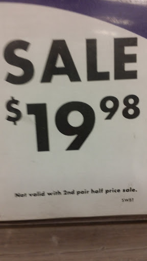 Shoe Store «Shoe Carnival», reviews and photos, 5530 E 82nd St, Castleton, IN 46250, USA