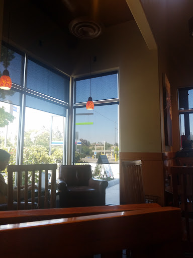 Coffee Shop «Starbucks», reviews and photos, 1205 24th St, Paso Robles, CA 93446, USA