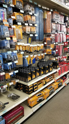 Hardware Store «Harbor Freight Tools», reviews and photos, 45150 Utica Park Blvd, Utica, MI 48315, USA