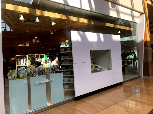 Furniture Store «Crate and Barrel», reviews and photos, 8505 Park Meadows Center Dr, Lone Tree, CO 80124, USA